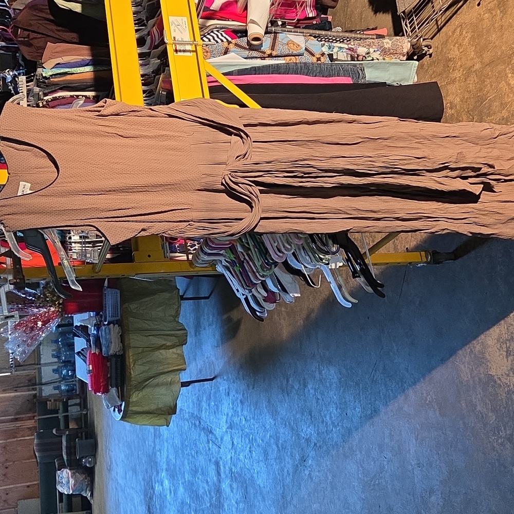 Elegant Wide Leg Jumpsuit in Brown